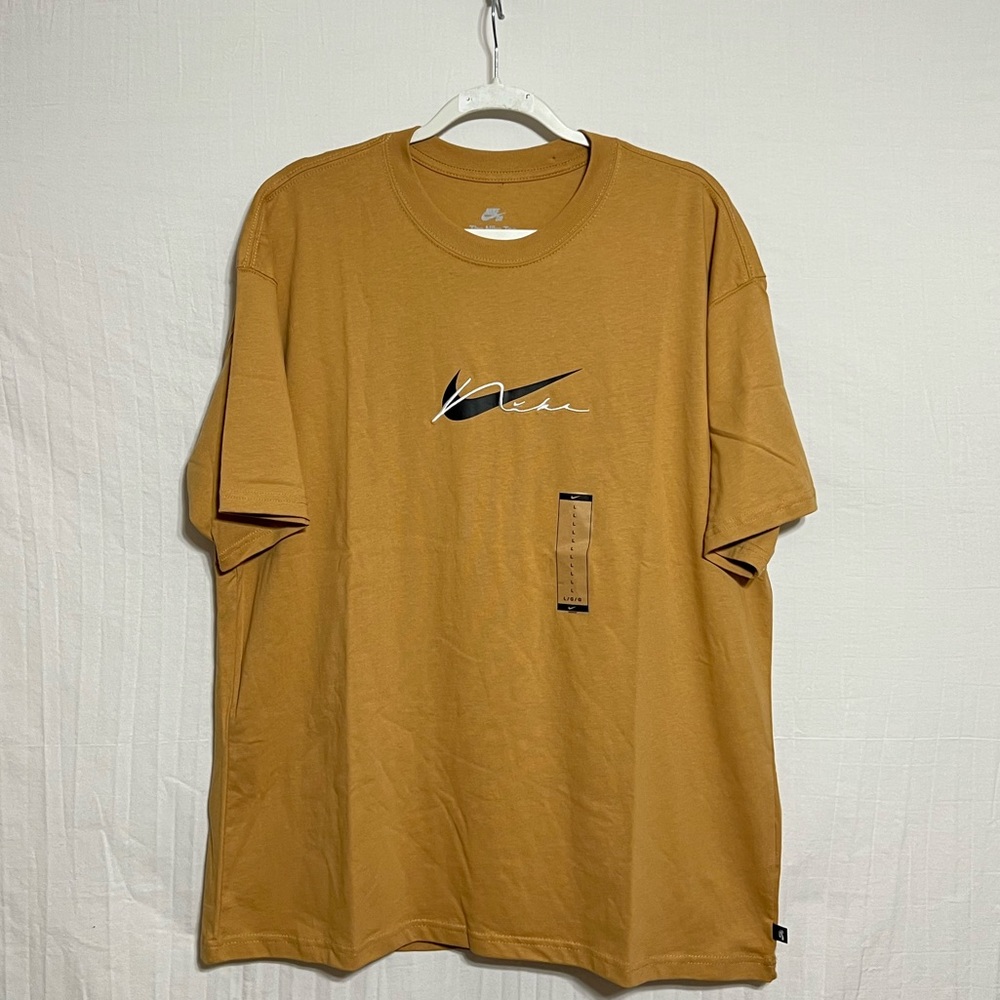 Nike SB tee